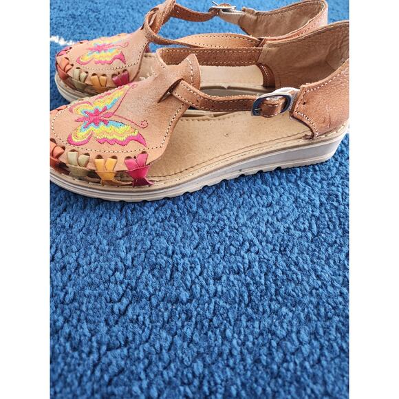 Girl's Leather Butterfly Heeled Sandals 2 - Picture 2 of 7